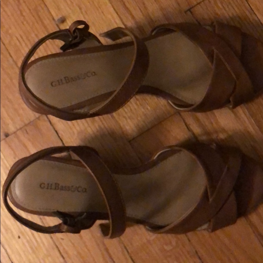 G.H Bass & Co shoes, size 7